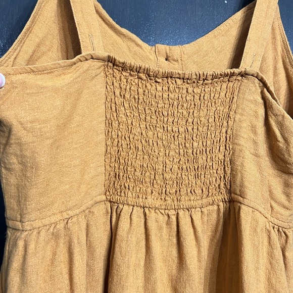 universal threads women’s mustard button dress. Size M - Picture 9 of 10